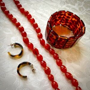 Mix & Match Marvel: The Eclectic 3-Piece Jewelry Set You Didn’t Know You Needed!